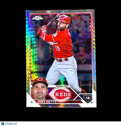 2023 Topps Chrome  #190 Joey Votto Prism Refractor Card